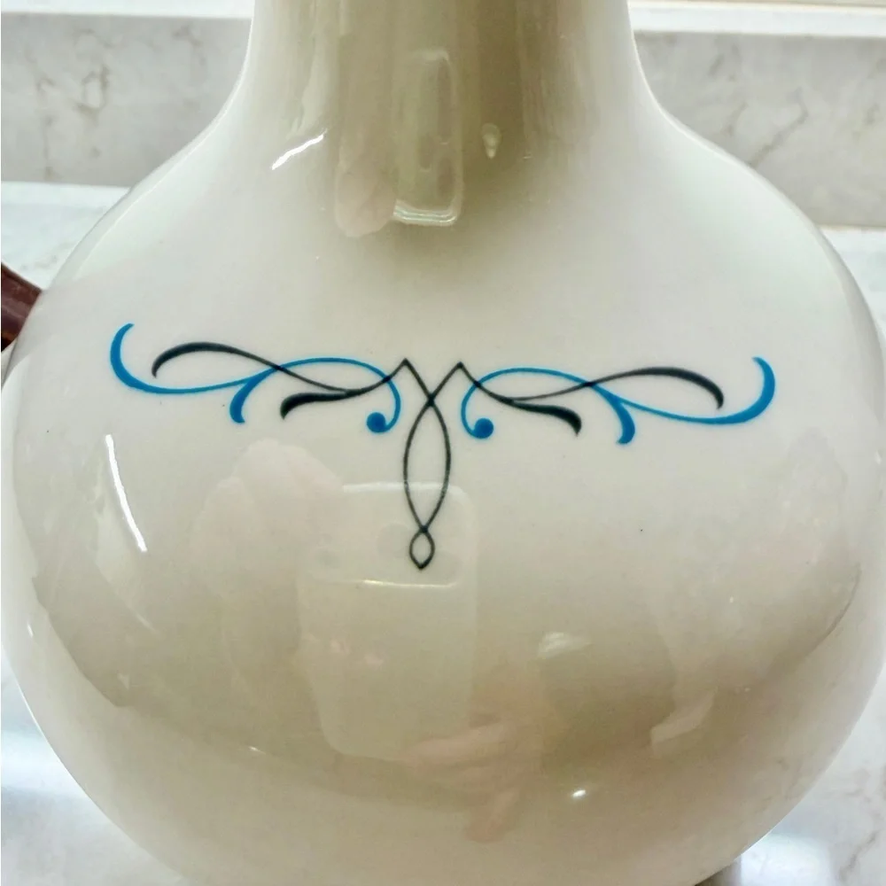 MID-CENTURY MODERN INSULATED COFFEE SERVER WITH WHITE OPALINE GLASS BODY